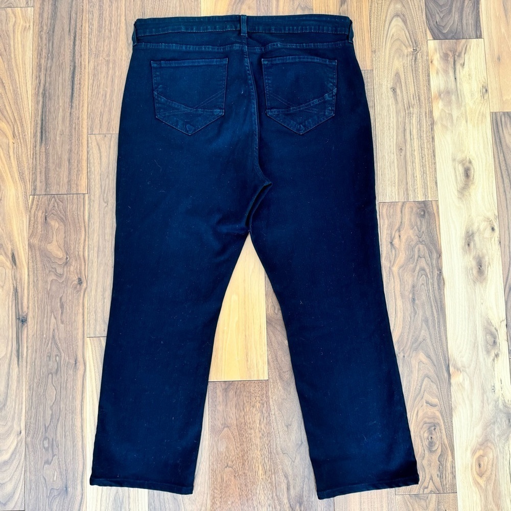 NYDJ Lift Tuck Soft High Rise Marilyn Straight Jeans Size 18 W Black - Picture 8 of 13